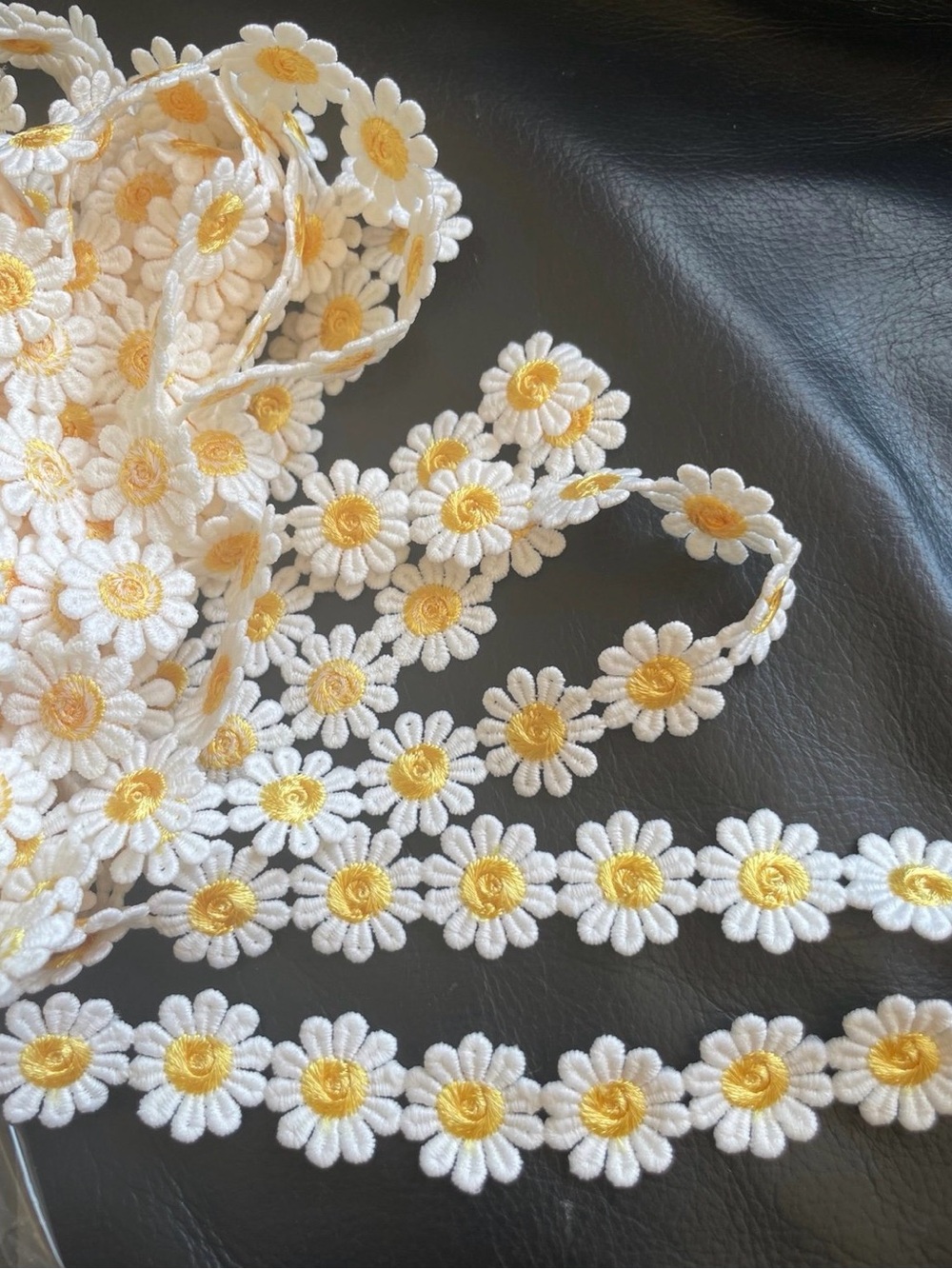 2 yards White and Yellow Embroidered Daisy Trim Ribbon lace